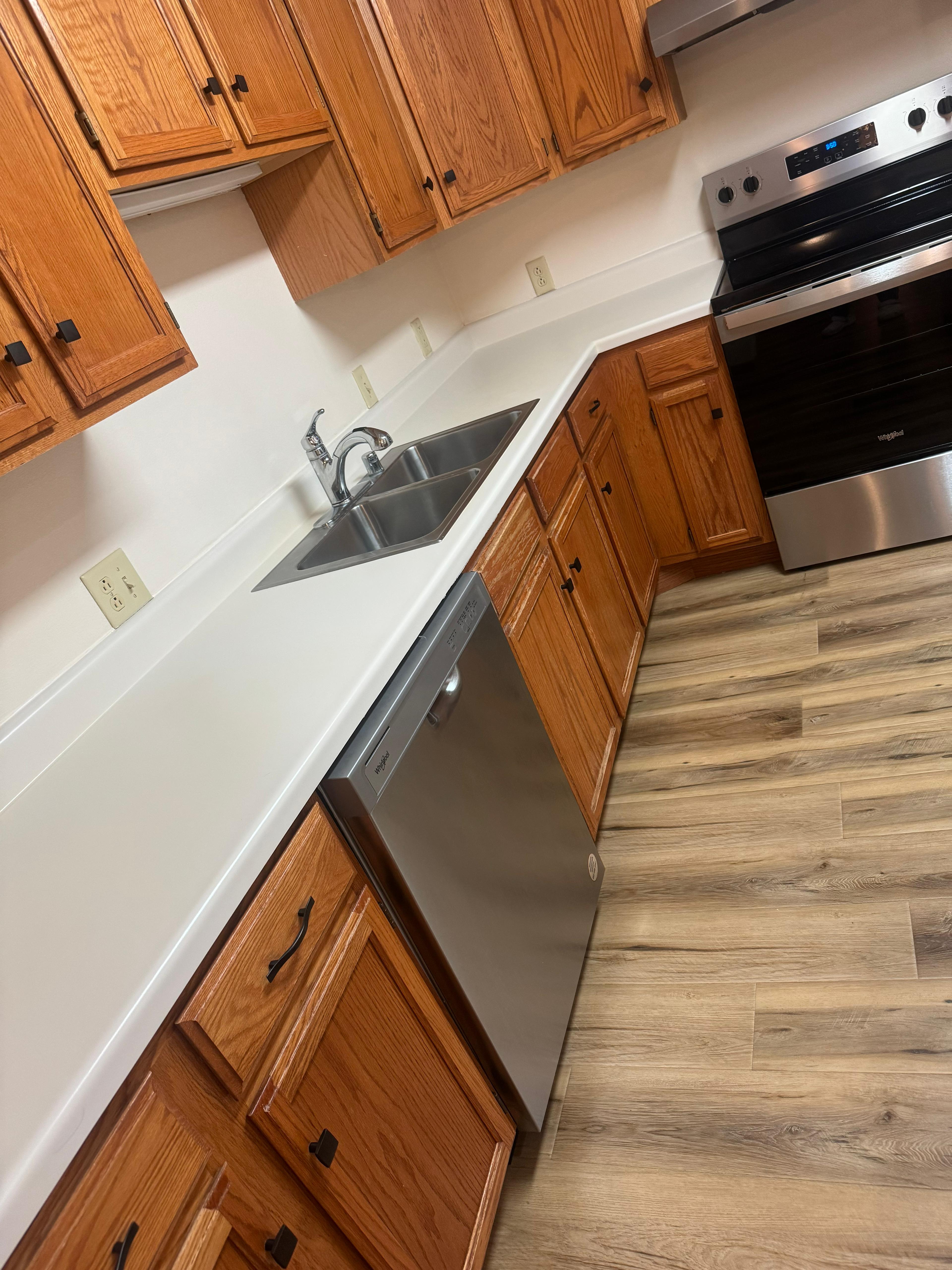 Lendita LLC Consistent Cleaning Services