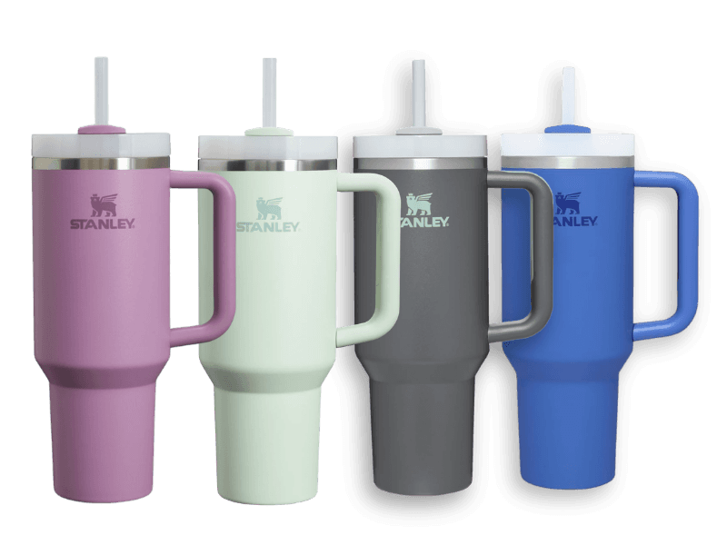 A group of students and a professor surrounding a table working on the computer. Text below says Stukent helps you bring powerful experiential learning opportunities into your classroom. A statistic is also given that 93% of profesors report positive experiences with Stukent's Simternships.