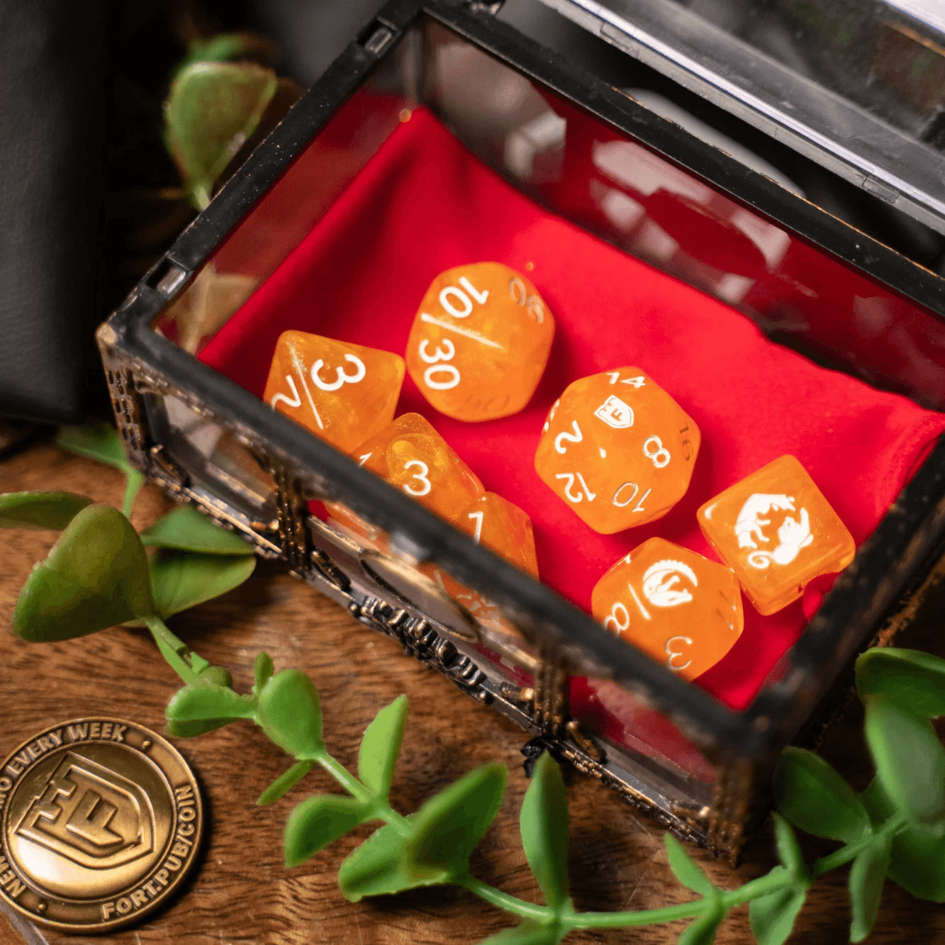 dungeons and flagons dice in box