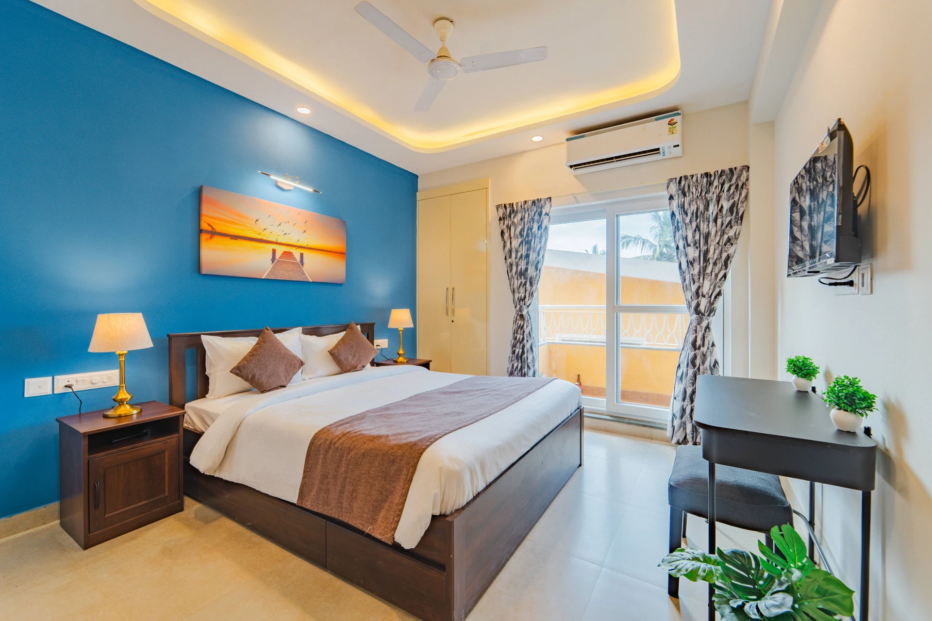 premium 2 bhk apartment with pool in goa, candolim, apartment for couple, groups of small family