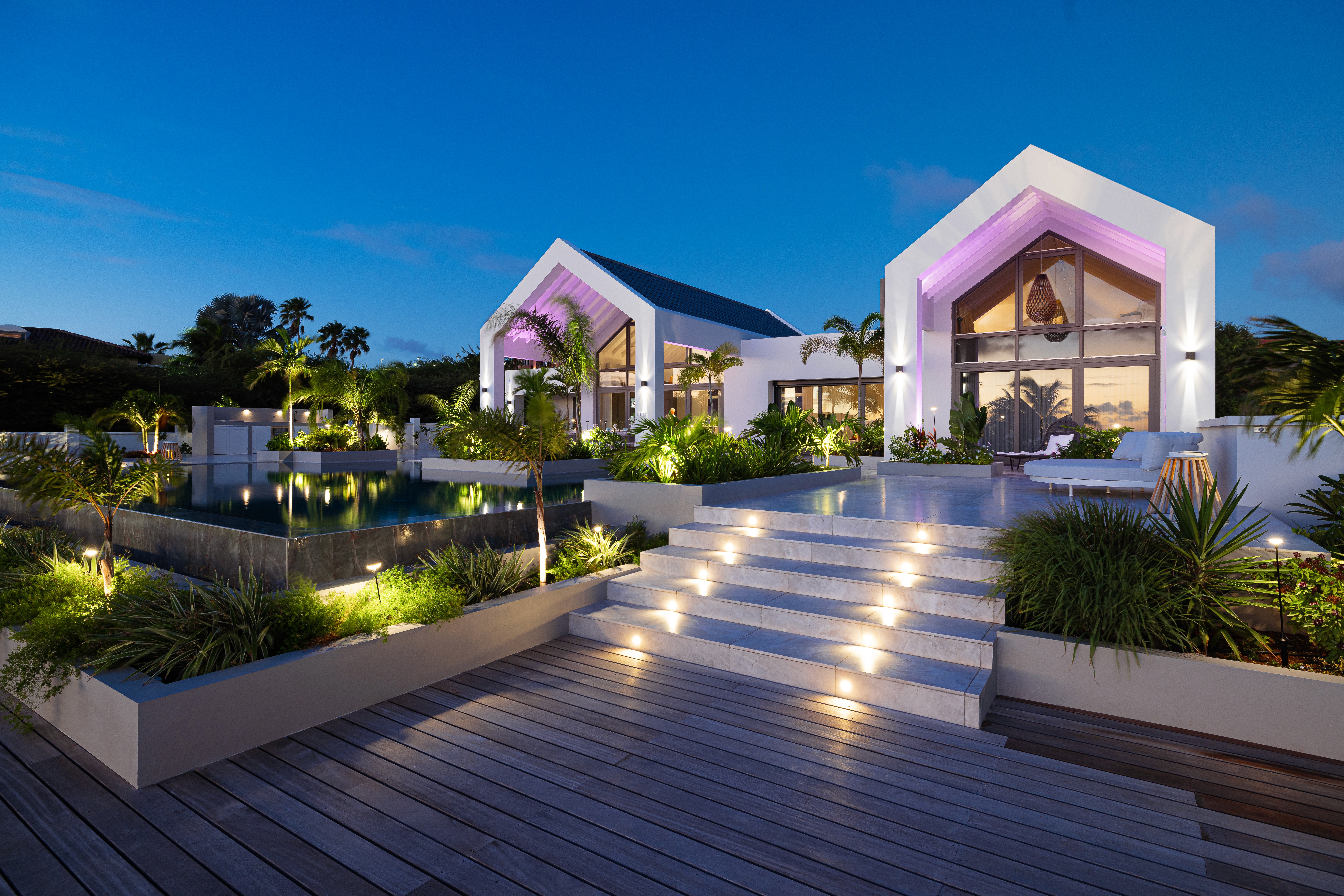 Here comes the alt text