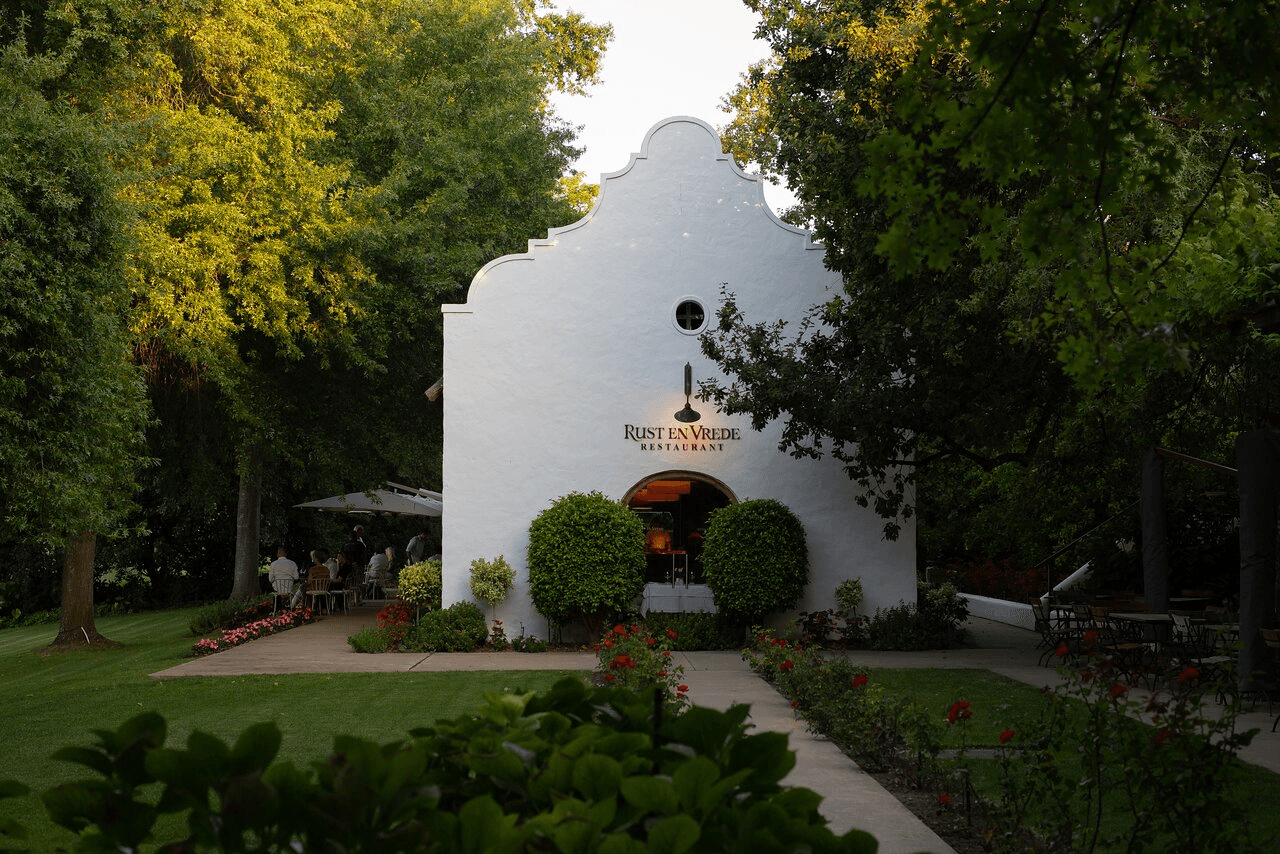 Rust en Vrede restaurant outside