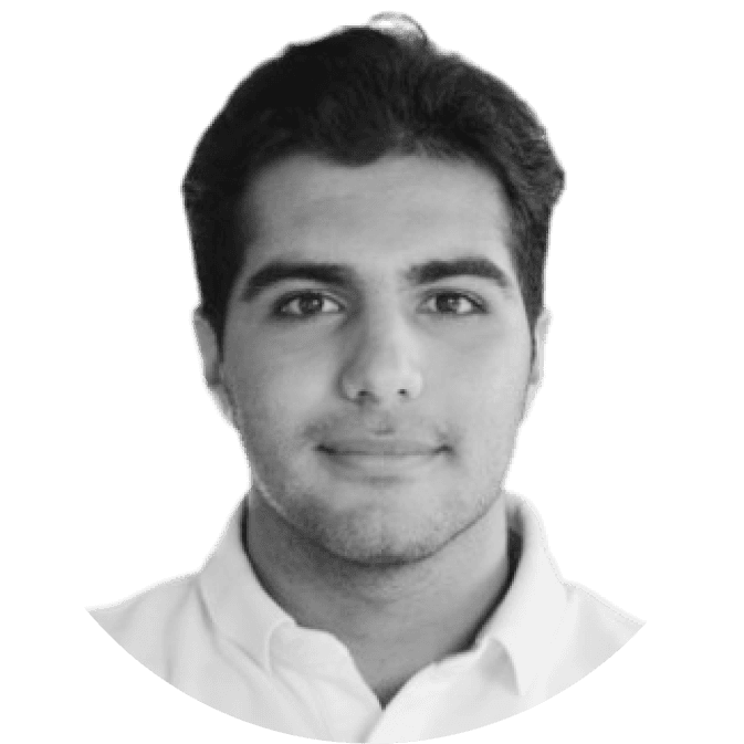 men's gray crew-neck shirt