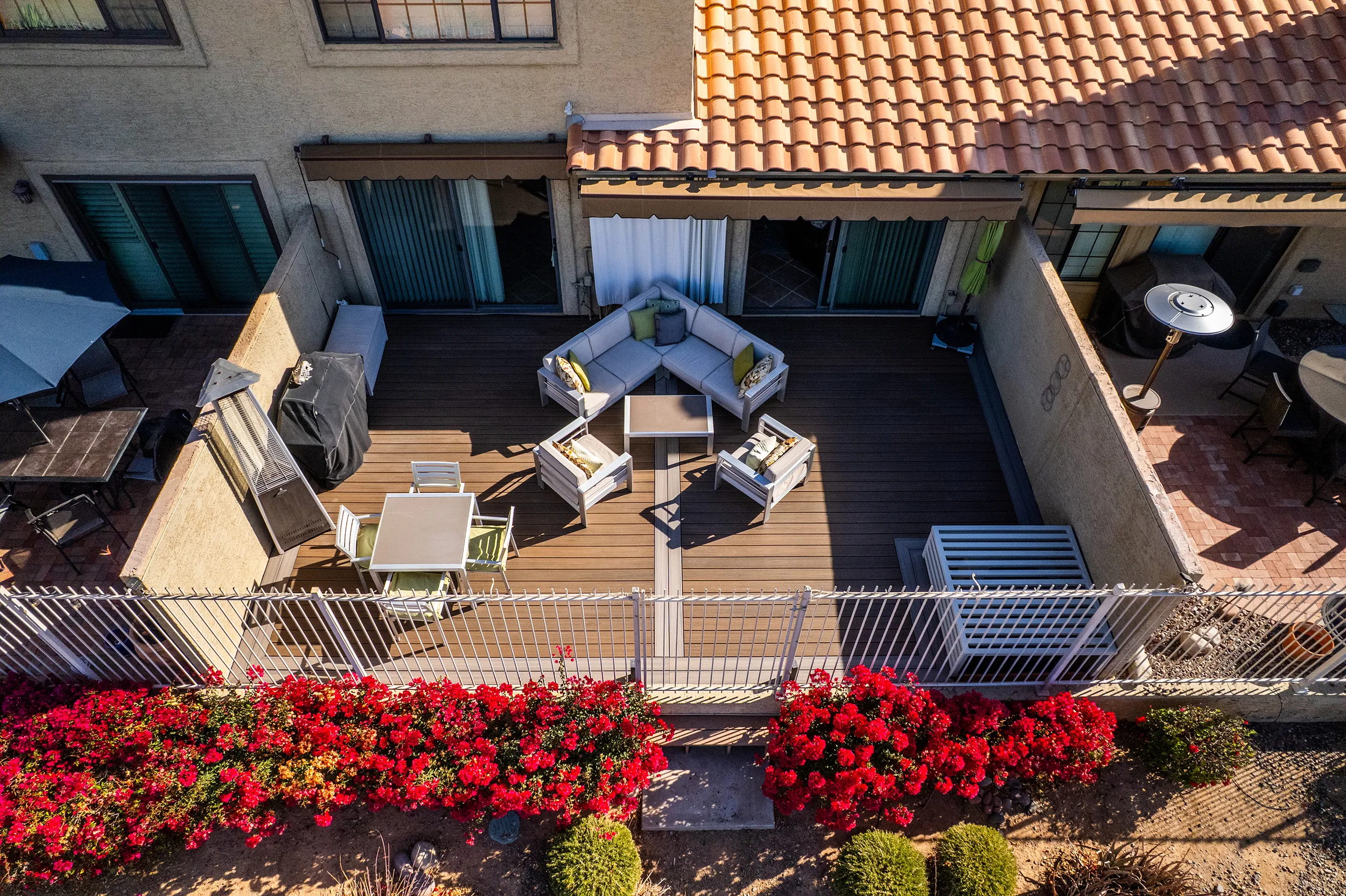 HBC Desks – An Outdoor Deck Escape with Trex Enhance decking