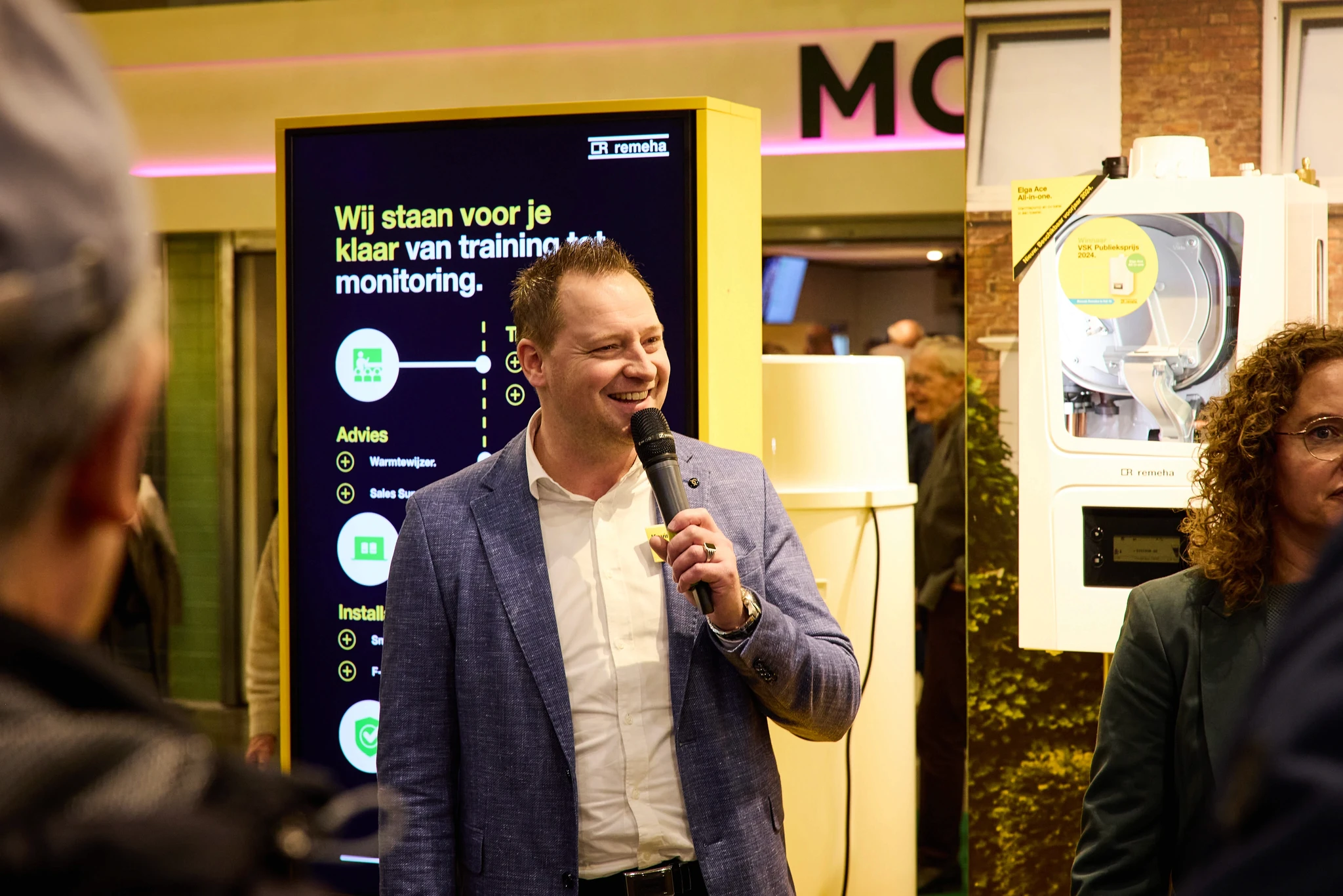 Grafisch Ontwerp Remeha beursstand