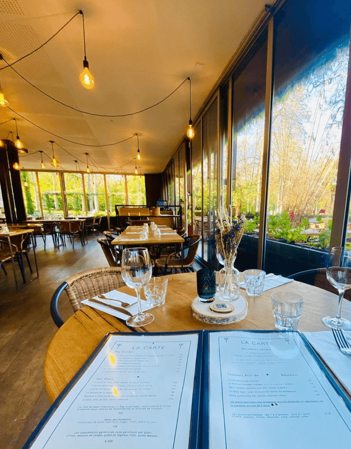 Photo de la salle interieur à Le Brumaire