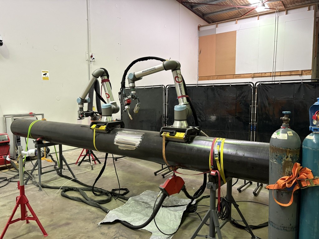 On-site weld repair without a shutdown