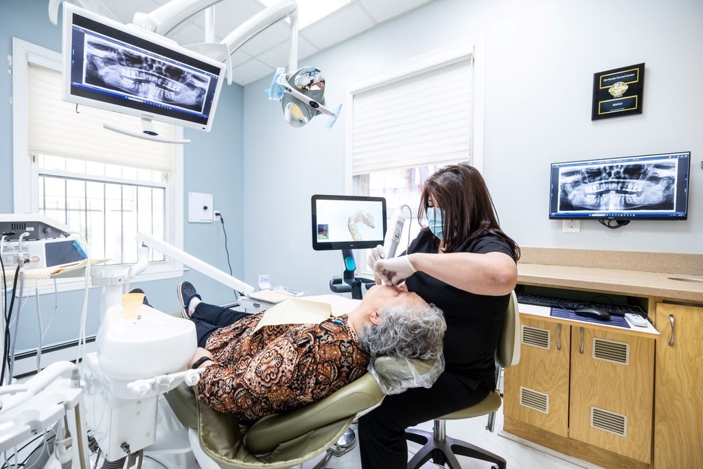 Digital iTero 3D Model Scanning at SN Family Dental MIlltown & Newark NJ