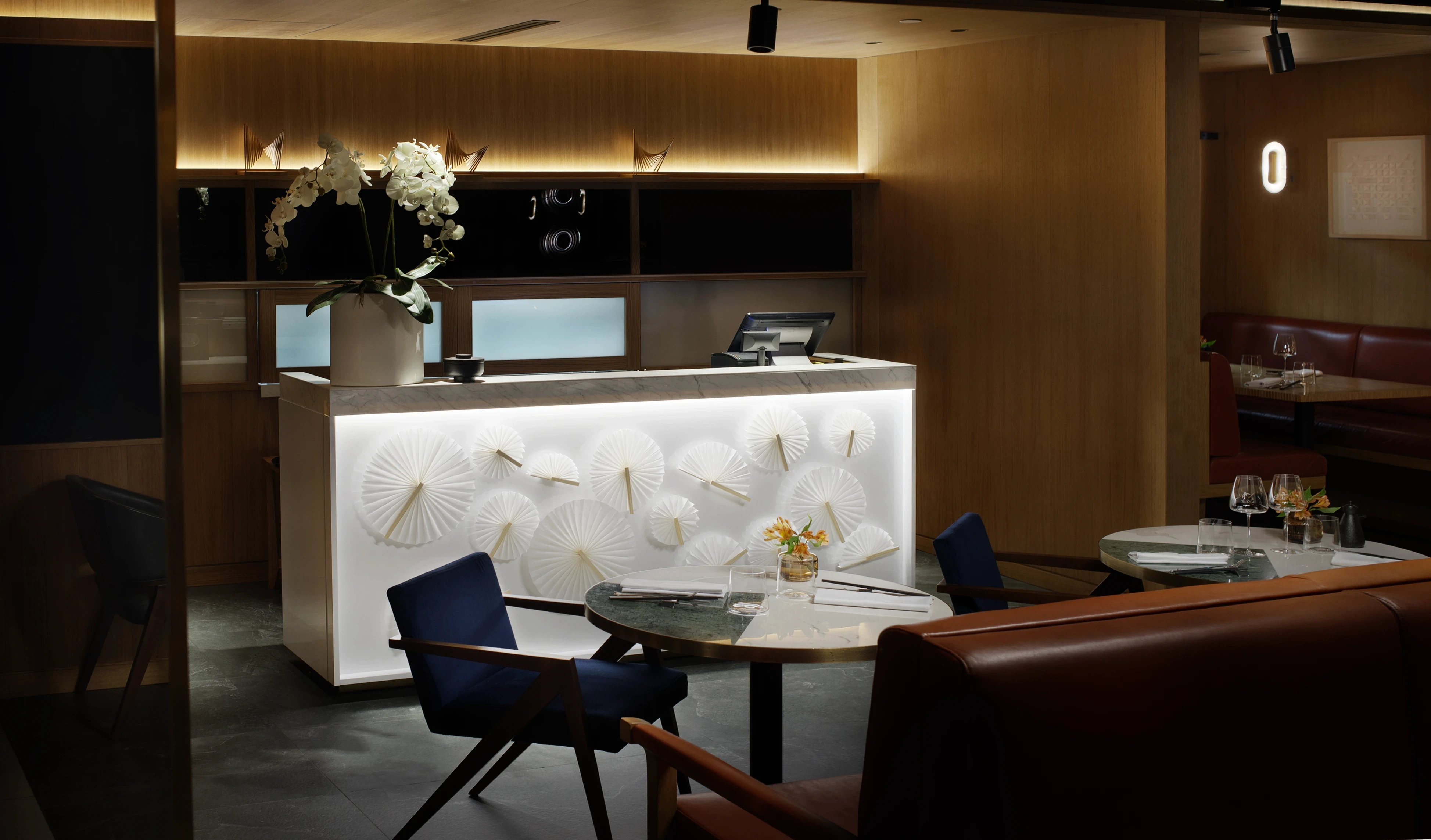 Sheraton Small Photo Commercial Items