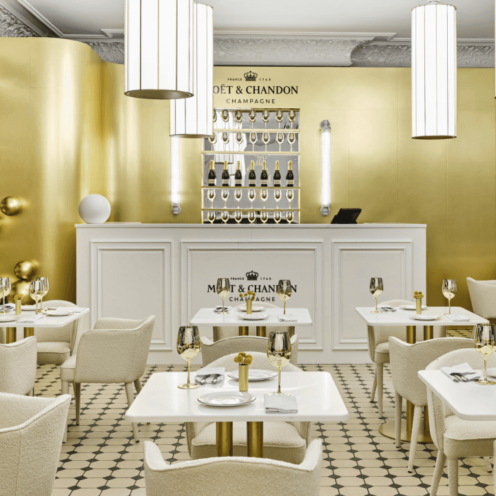 Moēt & Chandon Champagne Bar