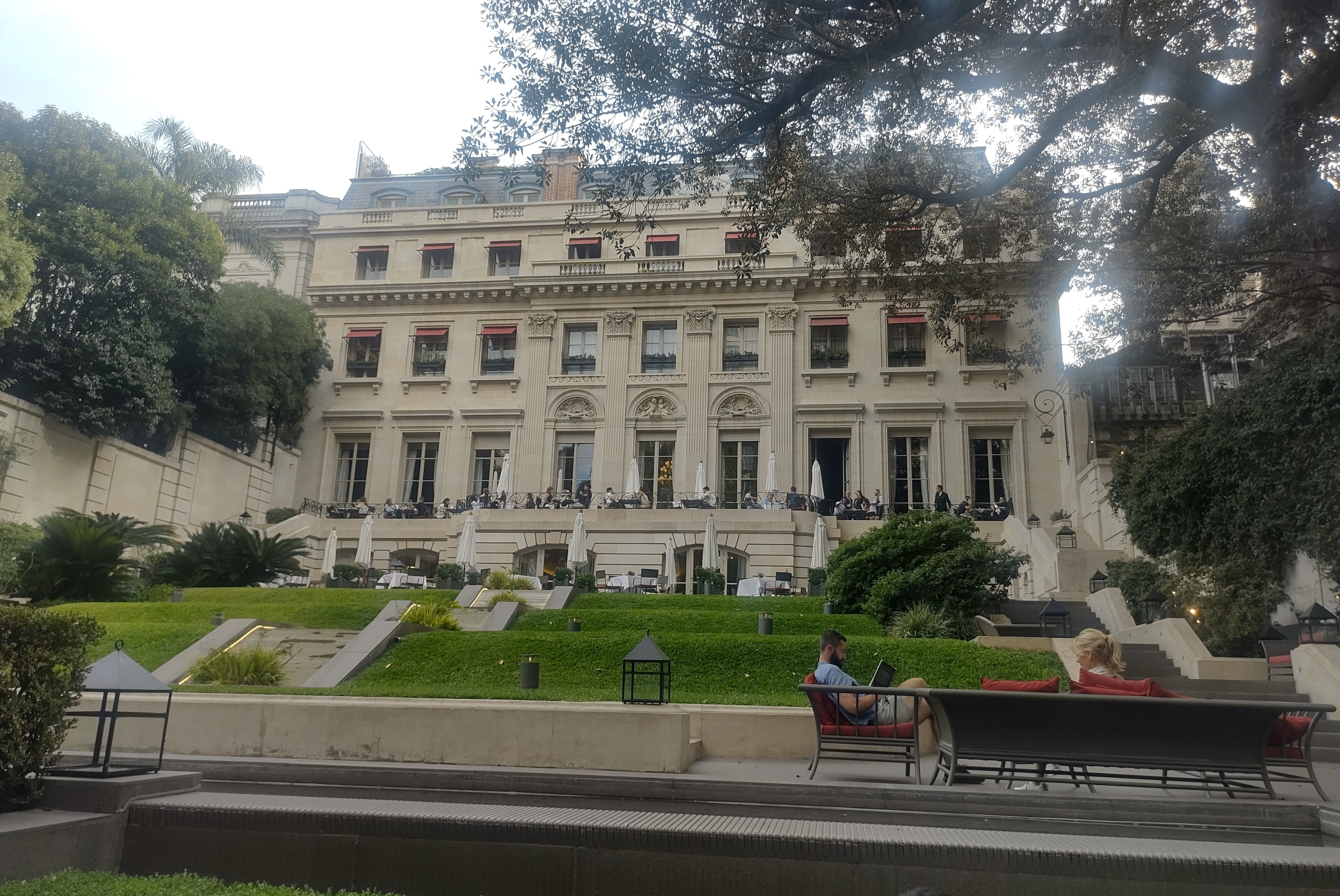 Palacio Duhau – Park Hyatt Buenos Aires — Buenos Aires, Argentina. Photo credit: Palacio Duhau Park Hyatt 03 by Roberto Fiadone, CC BY 4.0 (https://creativecommons.org/licenses/by/4.0); source: https://commons.wikimedia.org/wiki/File:Palacio_Duhau_Park_Hyatt_03.jpg