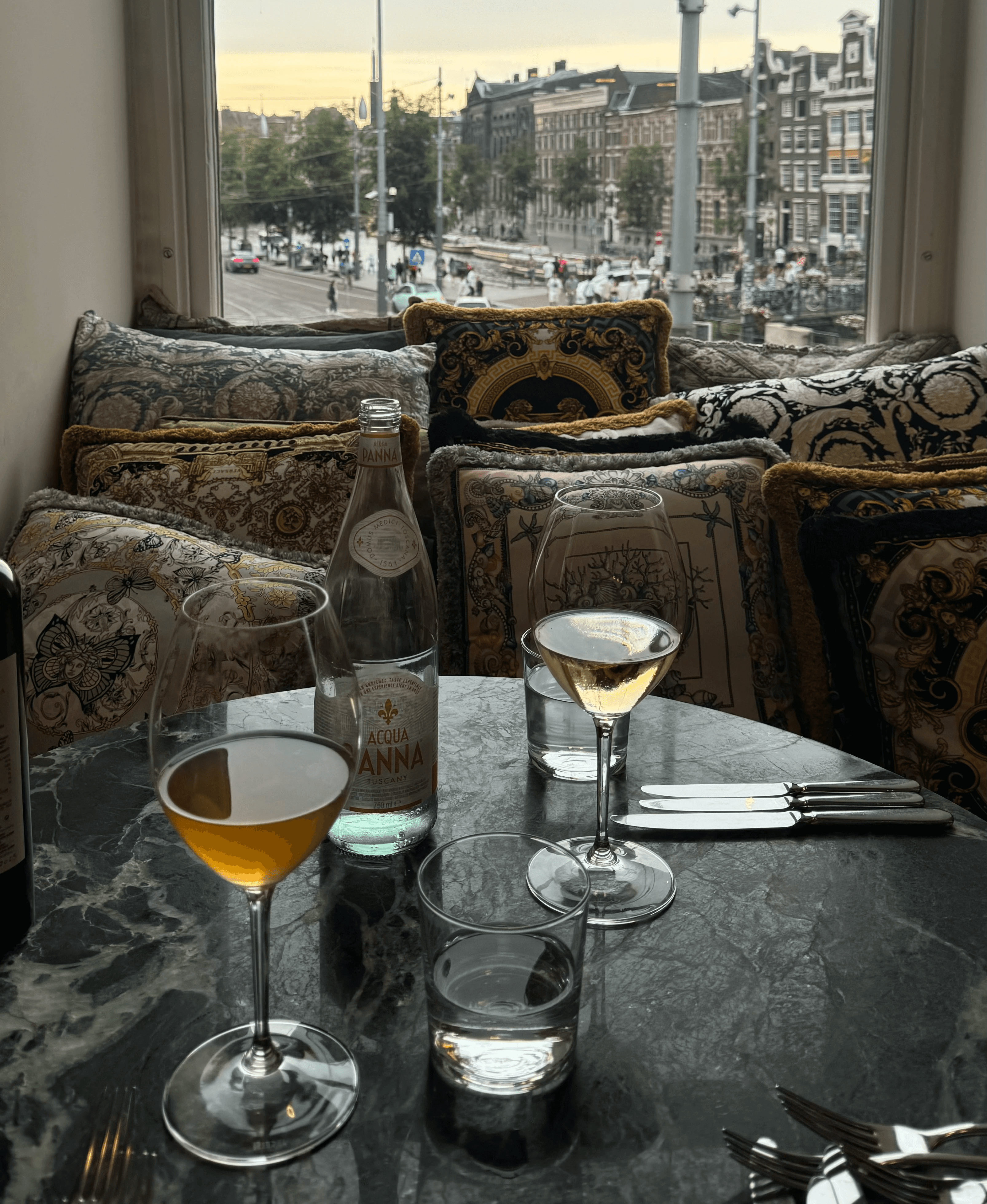 Clear vs. foggy wine: Why are some wines clear and others foggy?