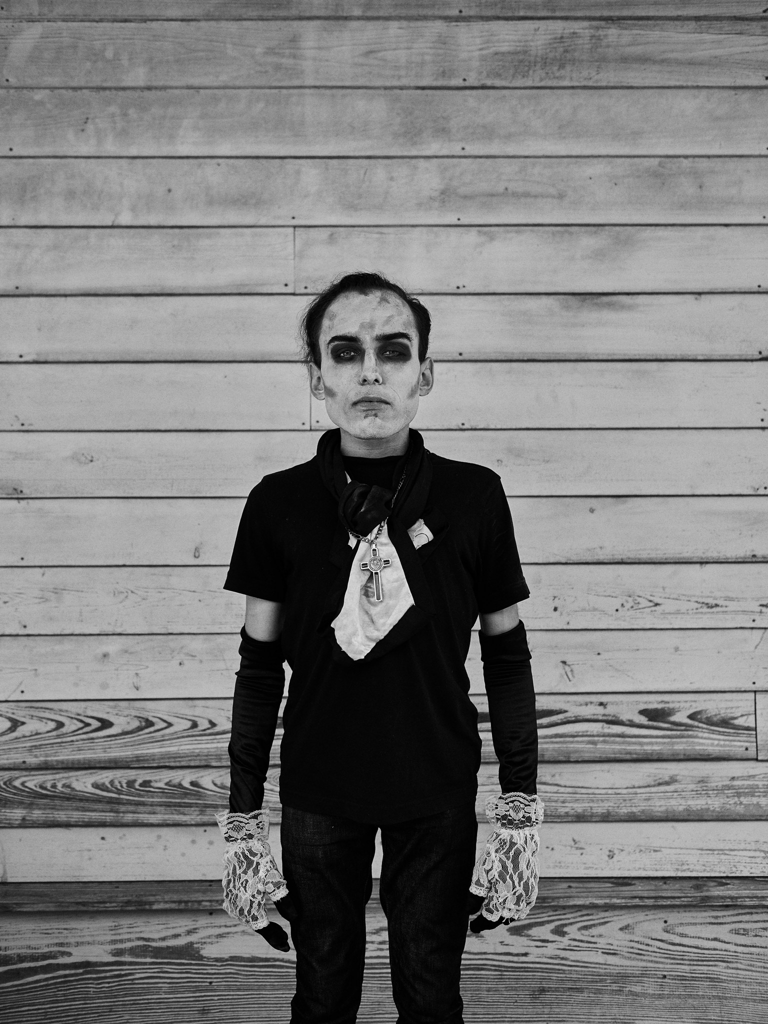 Black and white portraits of young alternative, romantic, goth, freak, punk and metal character against a textured New Orleans backdrop. 