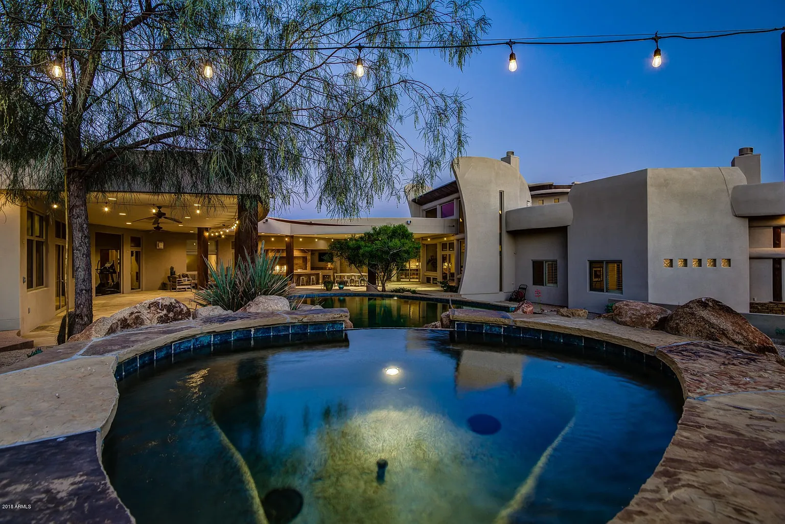 Scottsdale Modern Adobe: A Contemporary Desert Residence