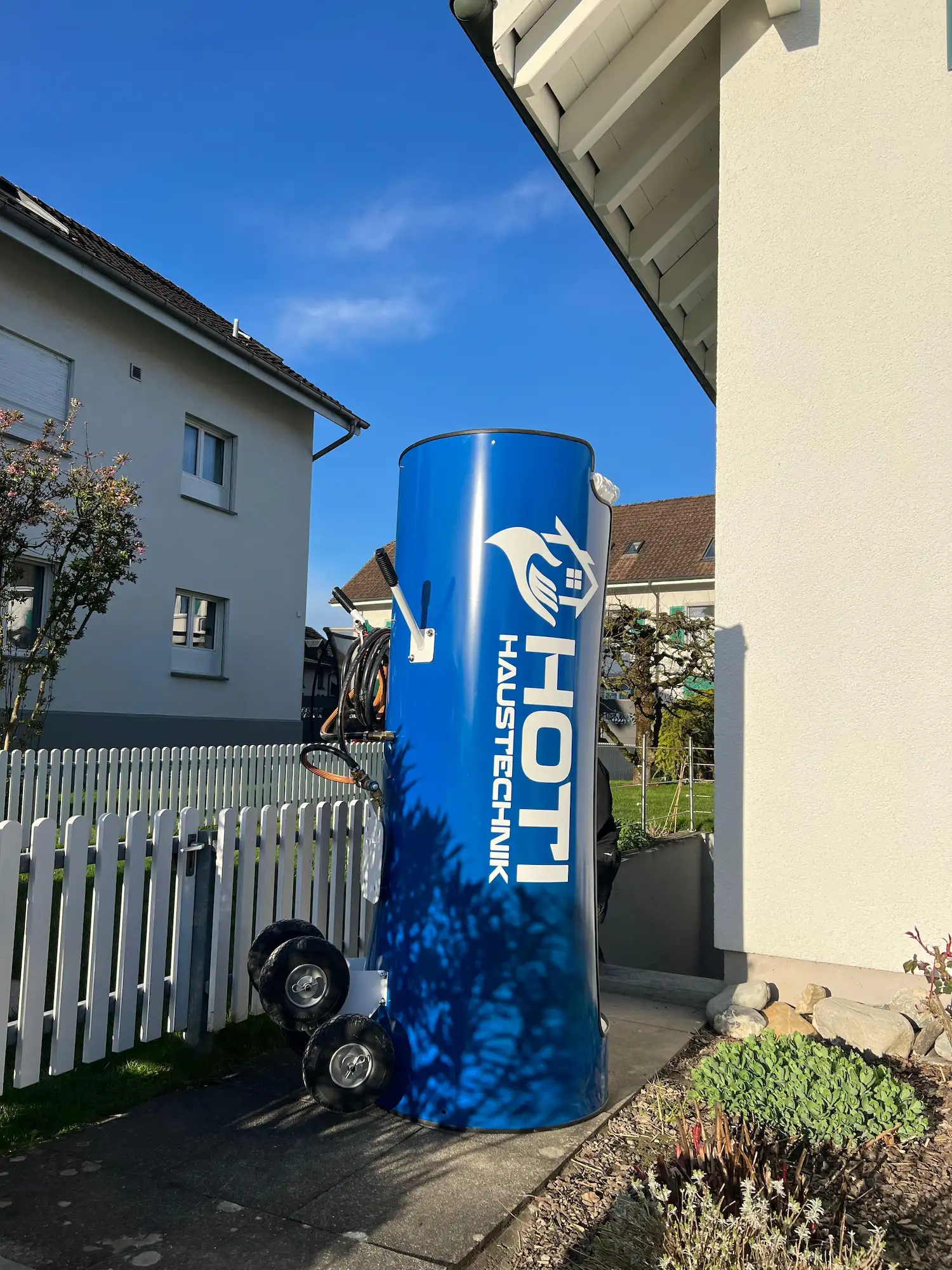 Mobile Dusche mit HOTI während dem Badumbau