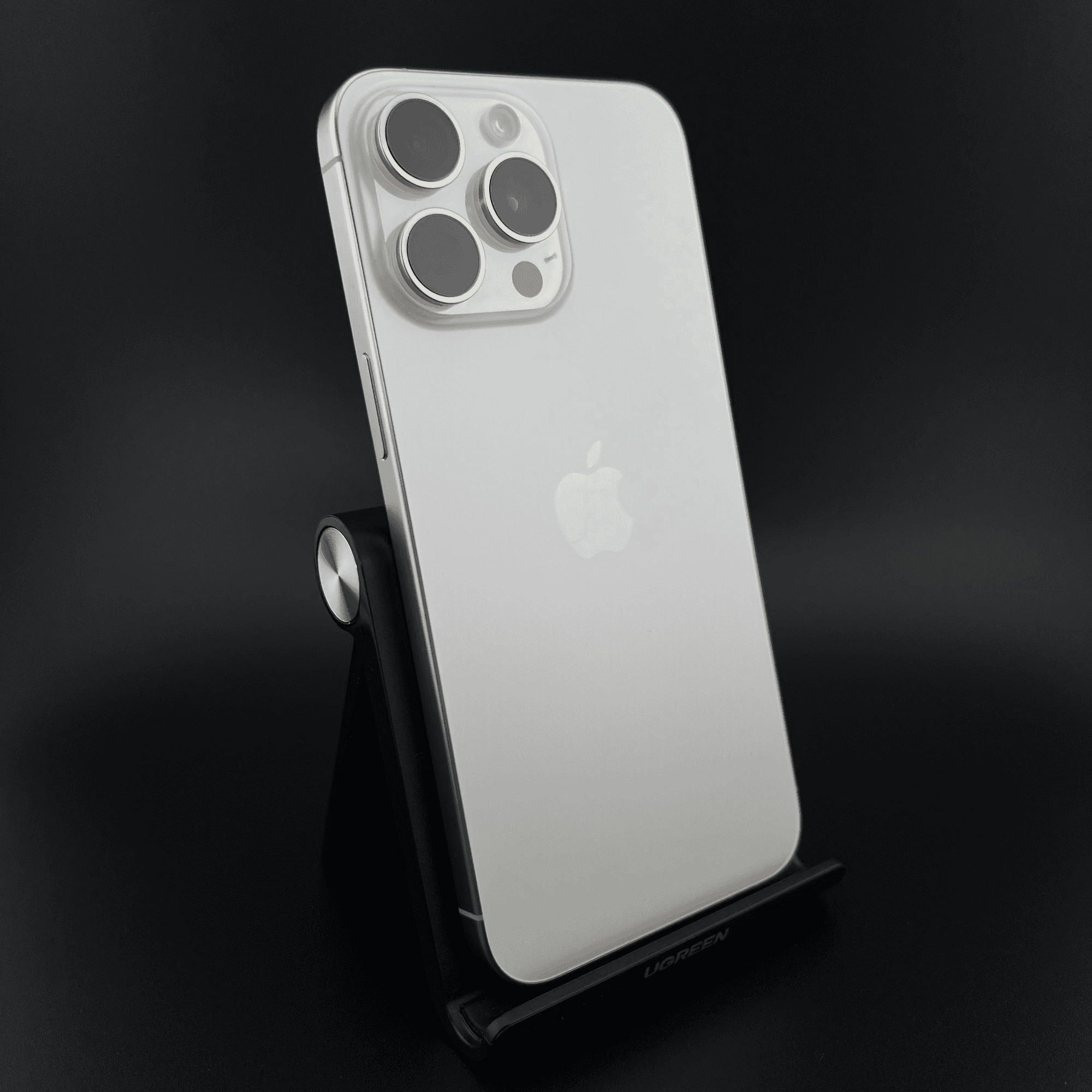 iPhone 15 Pro Max usagé certifié, débloqué, avec garantie