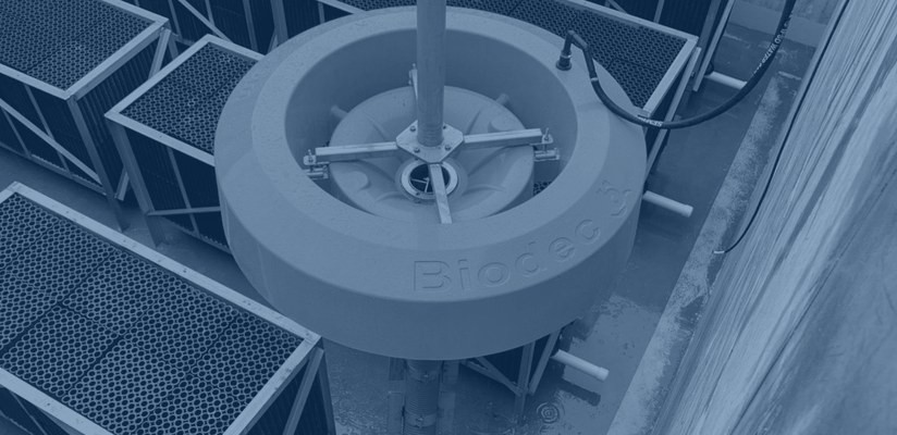 BIODEC floating decanter supplied by UTB for an SBR plant