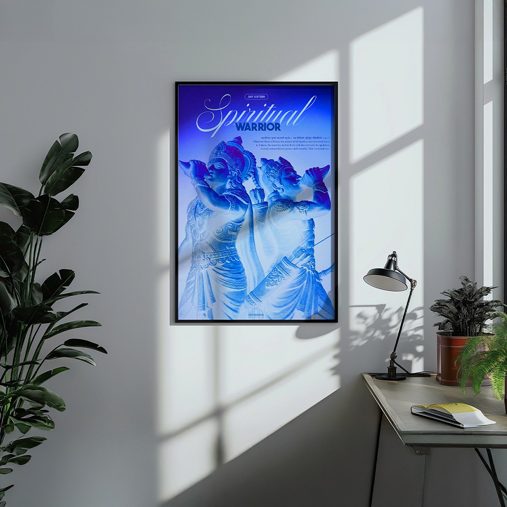 A model wearing a pocket Tee