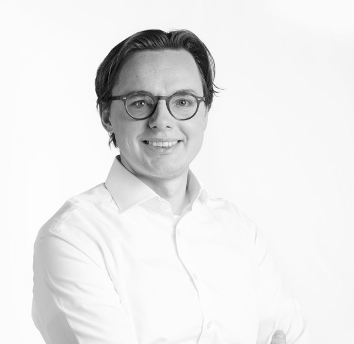 Headshot of Michael Thomas