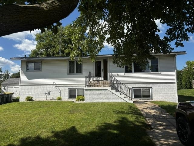 940 13th Street, Fennimore, front photo