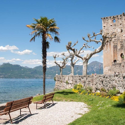 Garda: Garda Link Bus + Tog fra Venedig billetter i Lazise