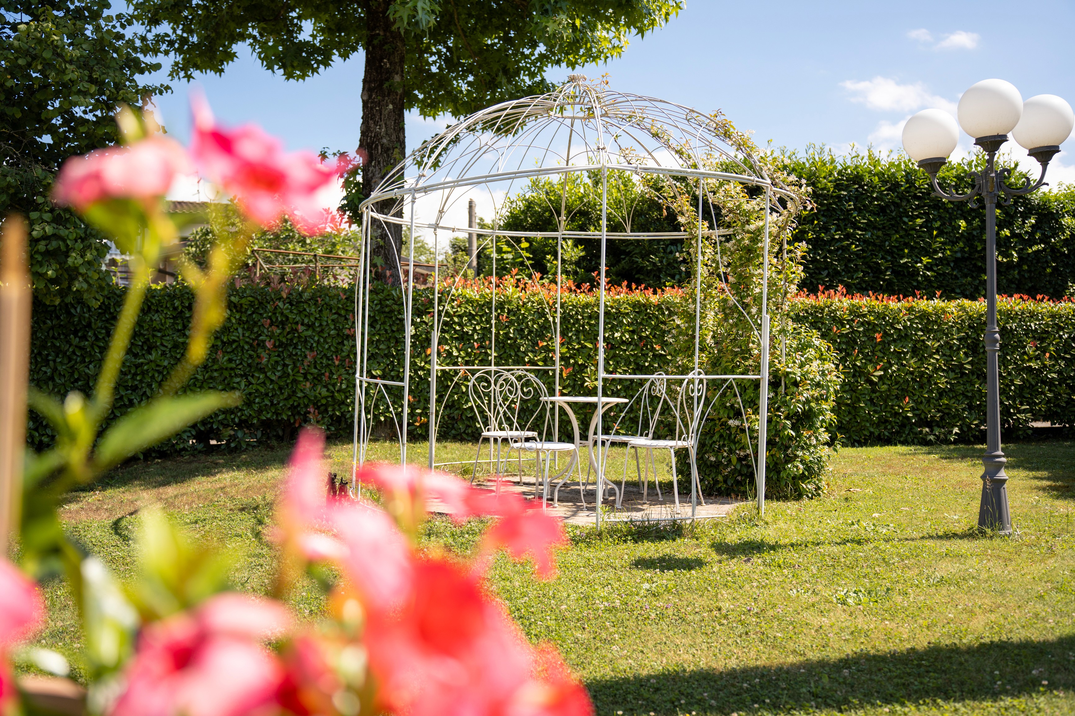 giardino dell'hotel la lanterna
