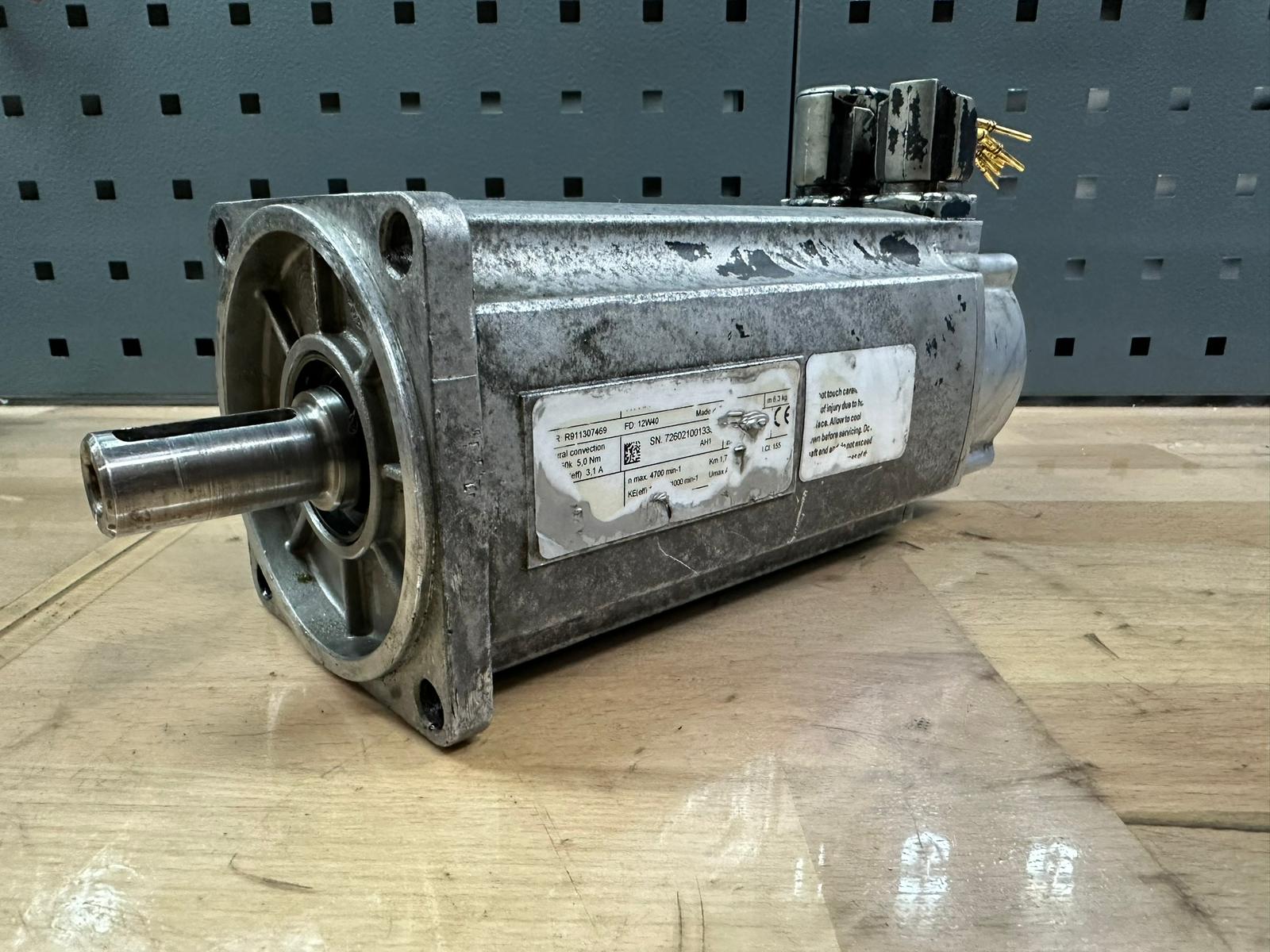 MSK050C-0300-NN-M1-UP1-NNNN Servo Motor