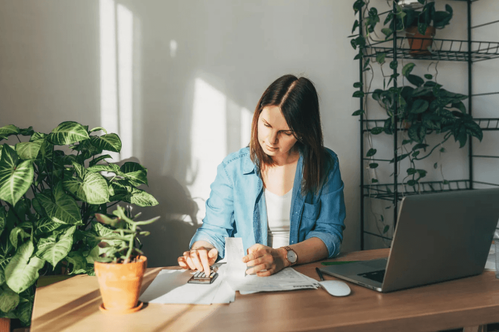 woman calculating bills