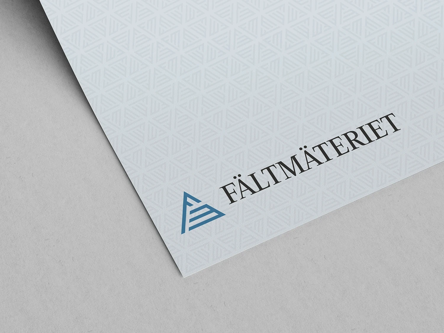 Ett papper med en logotyp