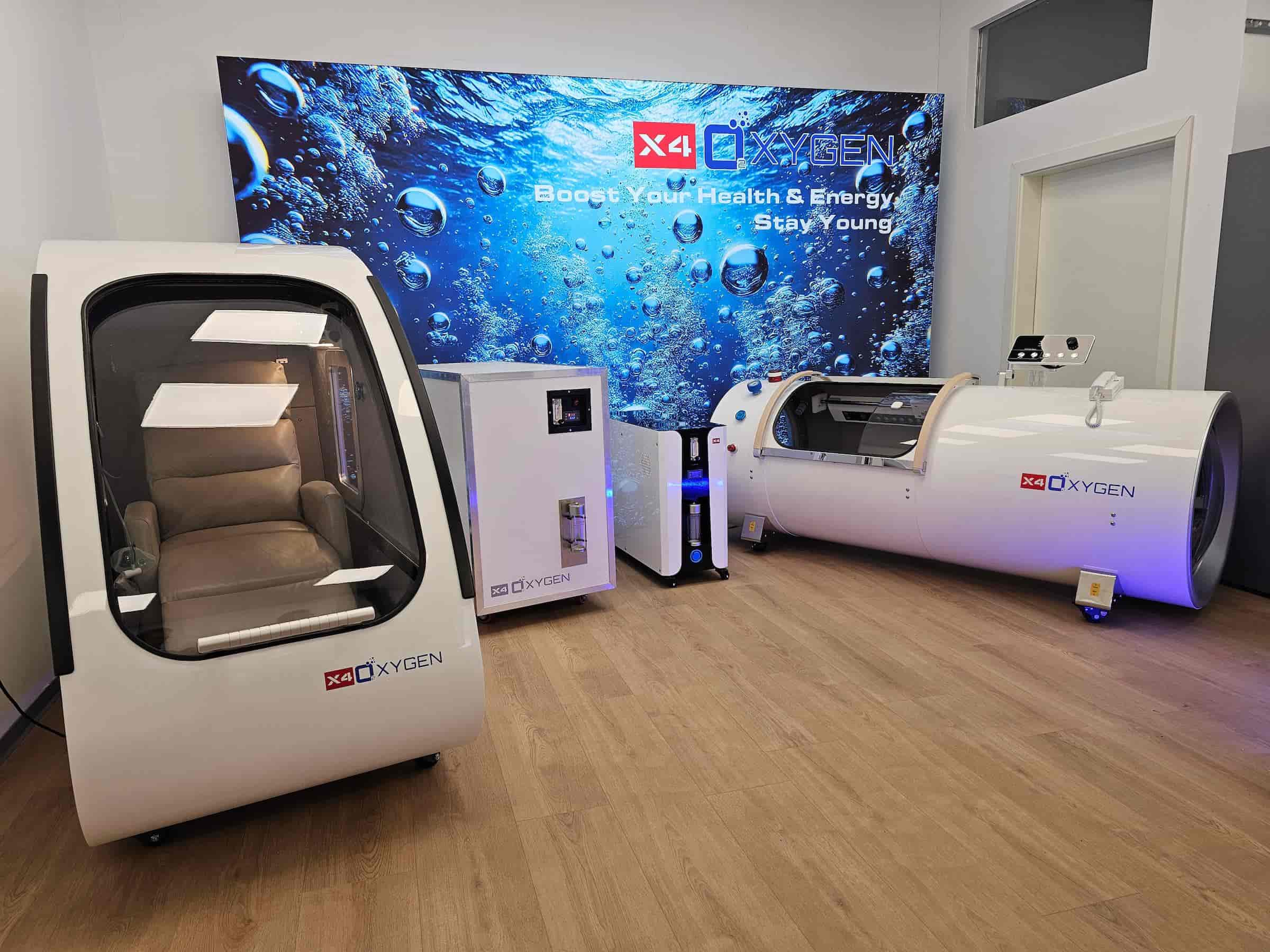 Dynamic picture of a cyclist riding downhill