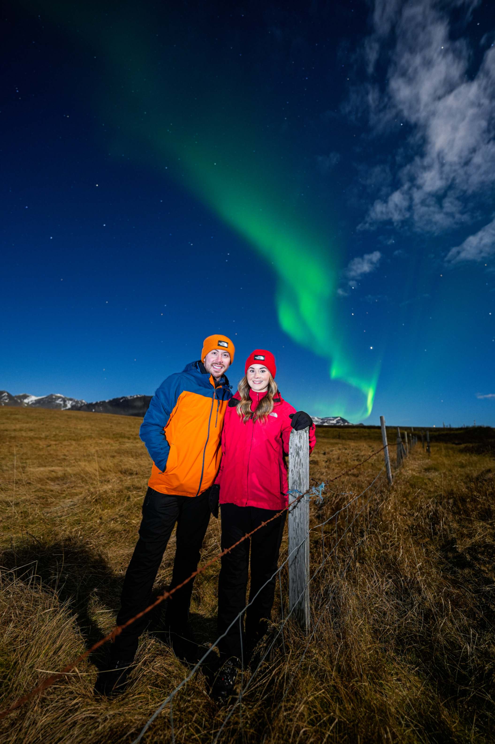 Northern Lights tour photography from Aurora Experts in Iceland, featuring guests beneath the aurora, winter landscapes, and vivid skies over remote Icelandic locations.