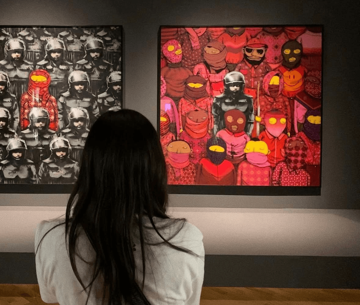 Woman with color palette