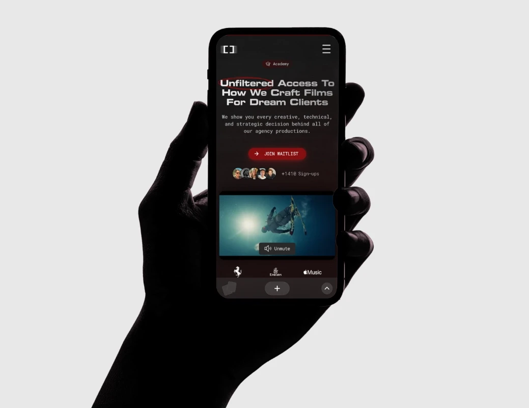 Showcase of a website made by BY STUDIOS