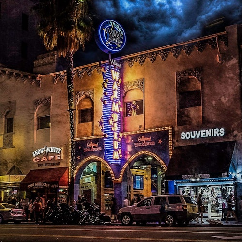 Night photo of the exterior of the Hollywood Wax Museum
