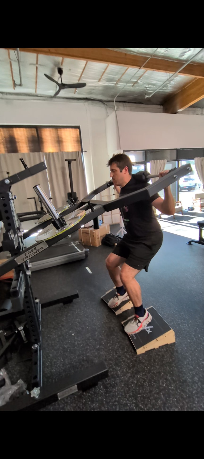 Patient doing ACL physical therapy in Hillsboro
