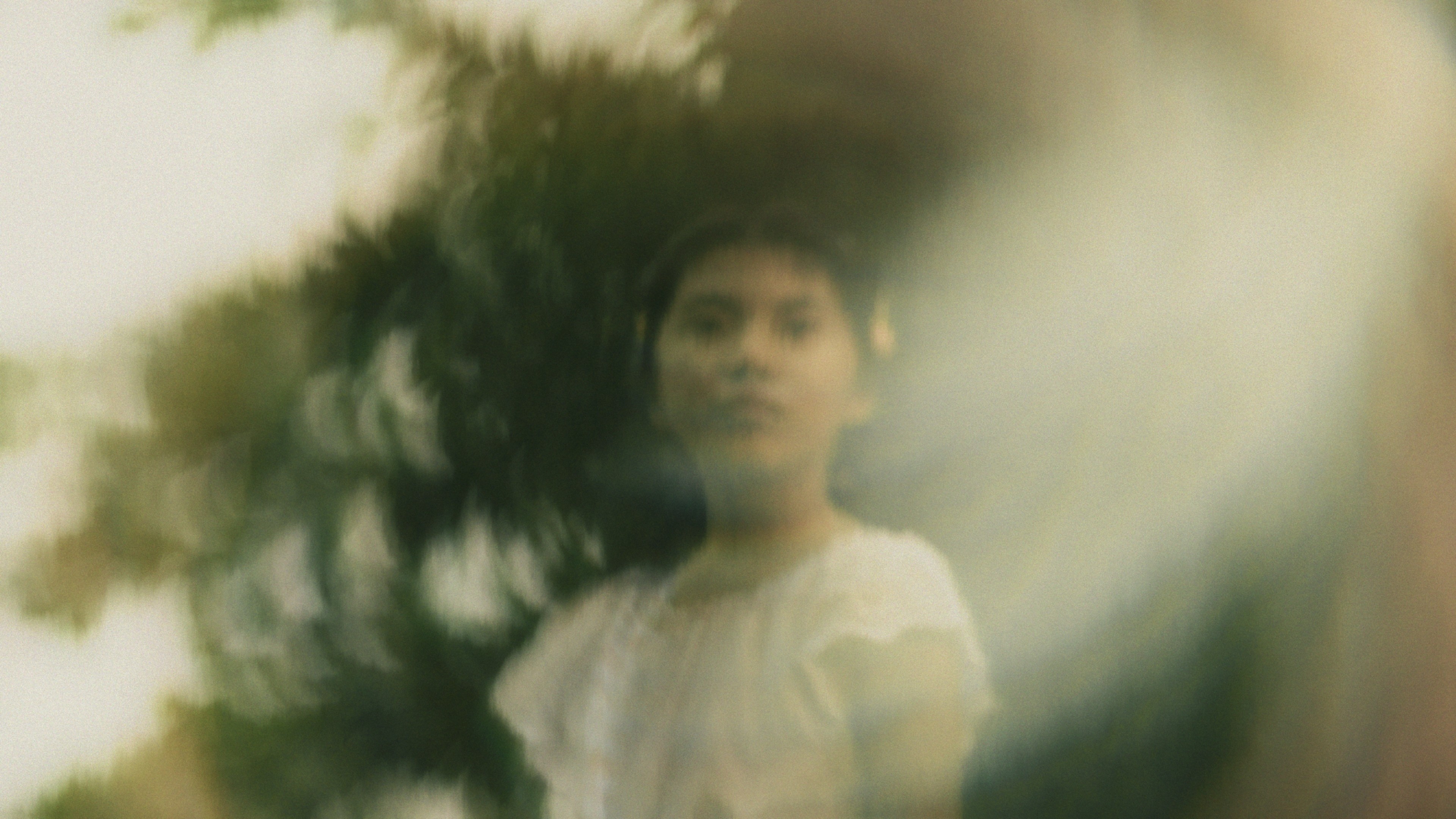 Mirage Still 4: The world transforms around Eliza.