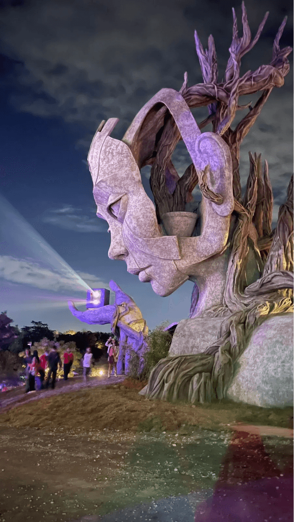 Projection equipment integrated into the sculpture’s hand