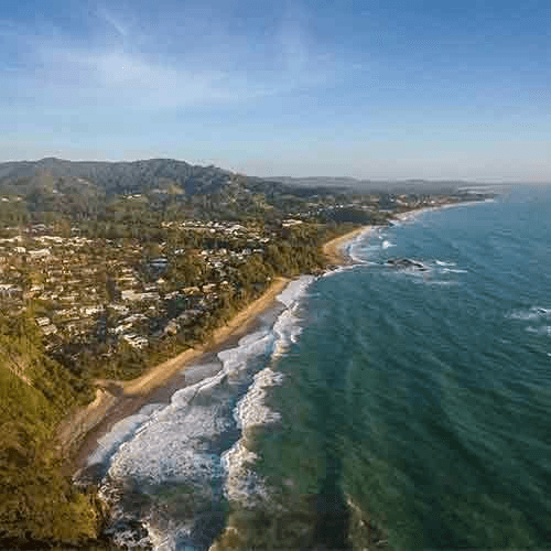 Aerial view of Coffs Harbour beach coastline – surfboard rental in coffs-harbour.