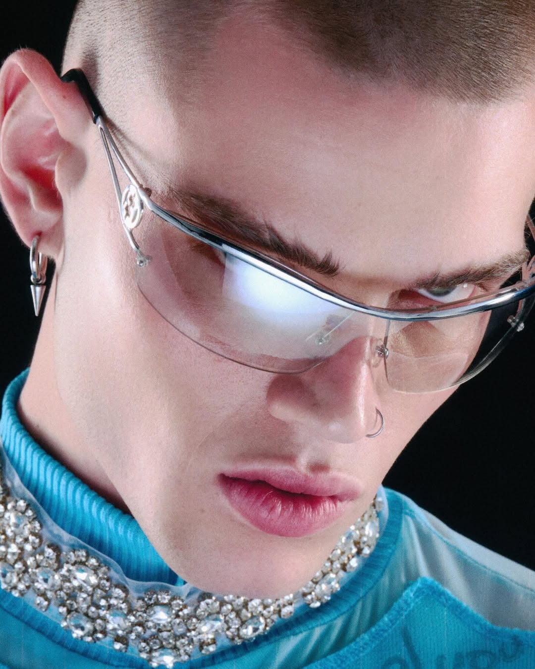 Laptop displaying website on wooden table