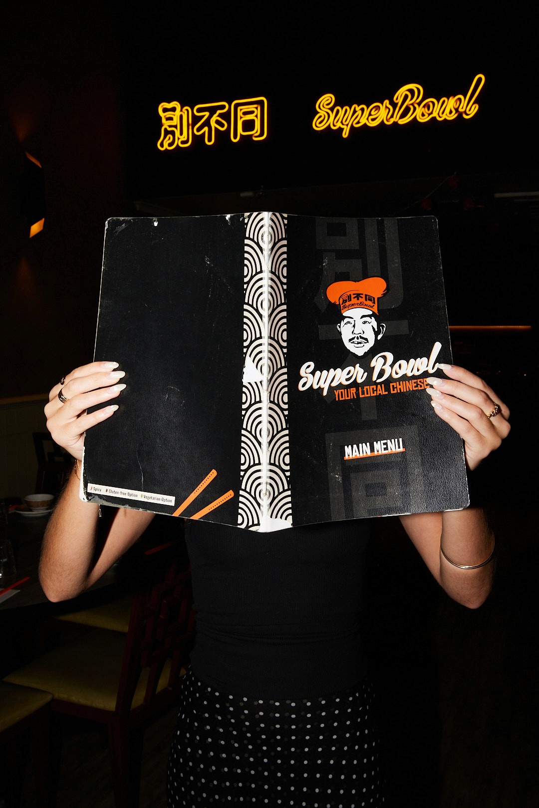 mantu served in a white plate