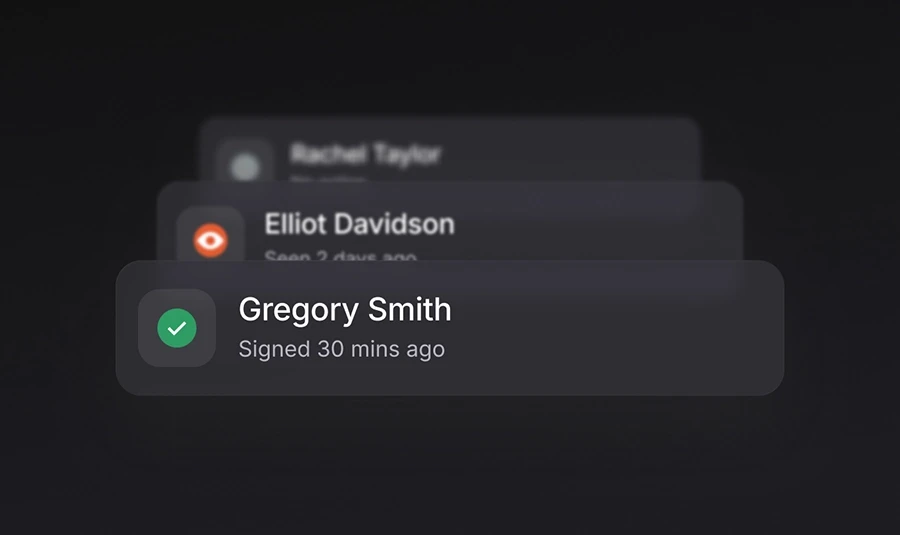 An extreme close up of operatives’ read statises on a document for signature in Onetrace: not seen, seen, and signed.