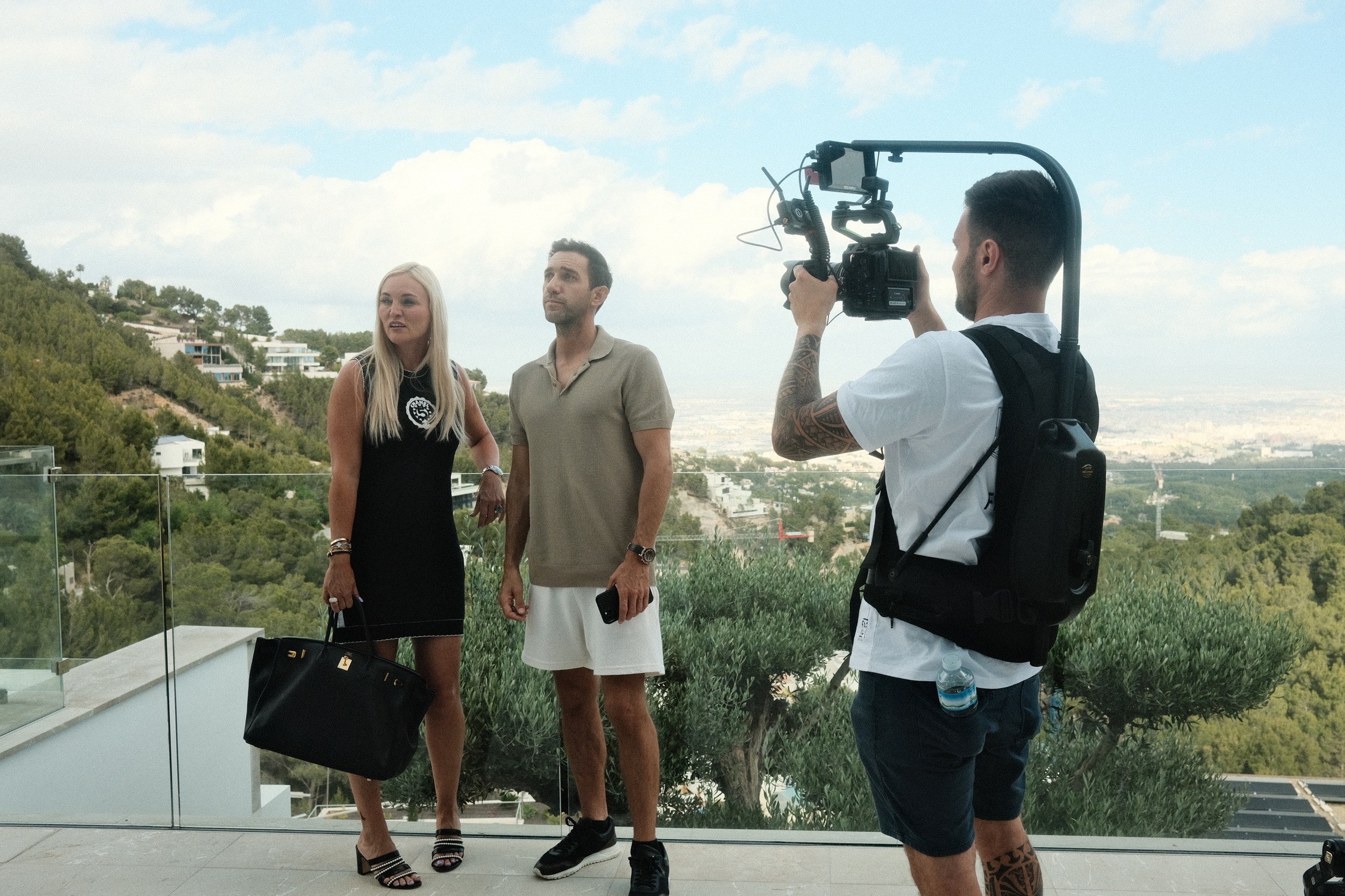 Folk Media hat die TV-Serie der Mallorca Makler produziert mit Marcel Remus.