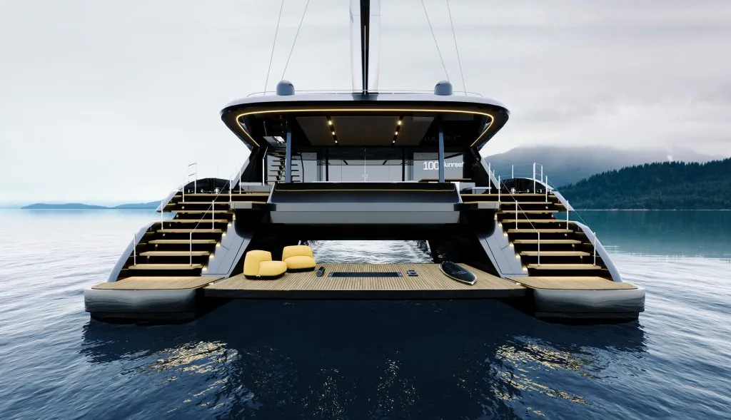 Sunreef 100 transom