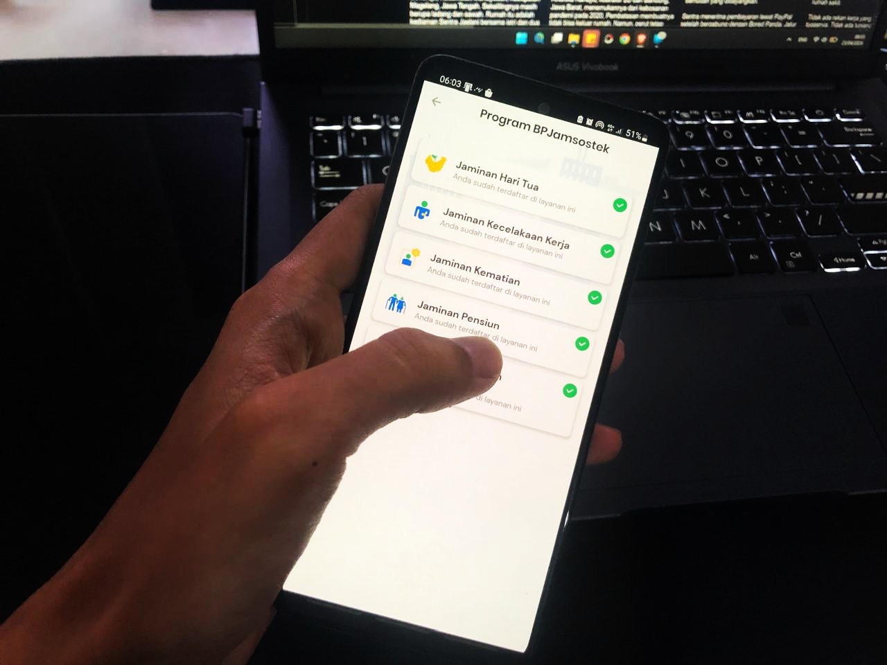 Gede Ngurah Oka Perdana melakukan kegiatan olahraga