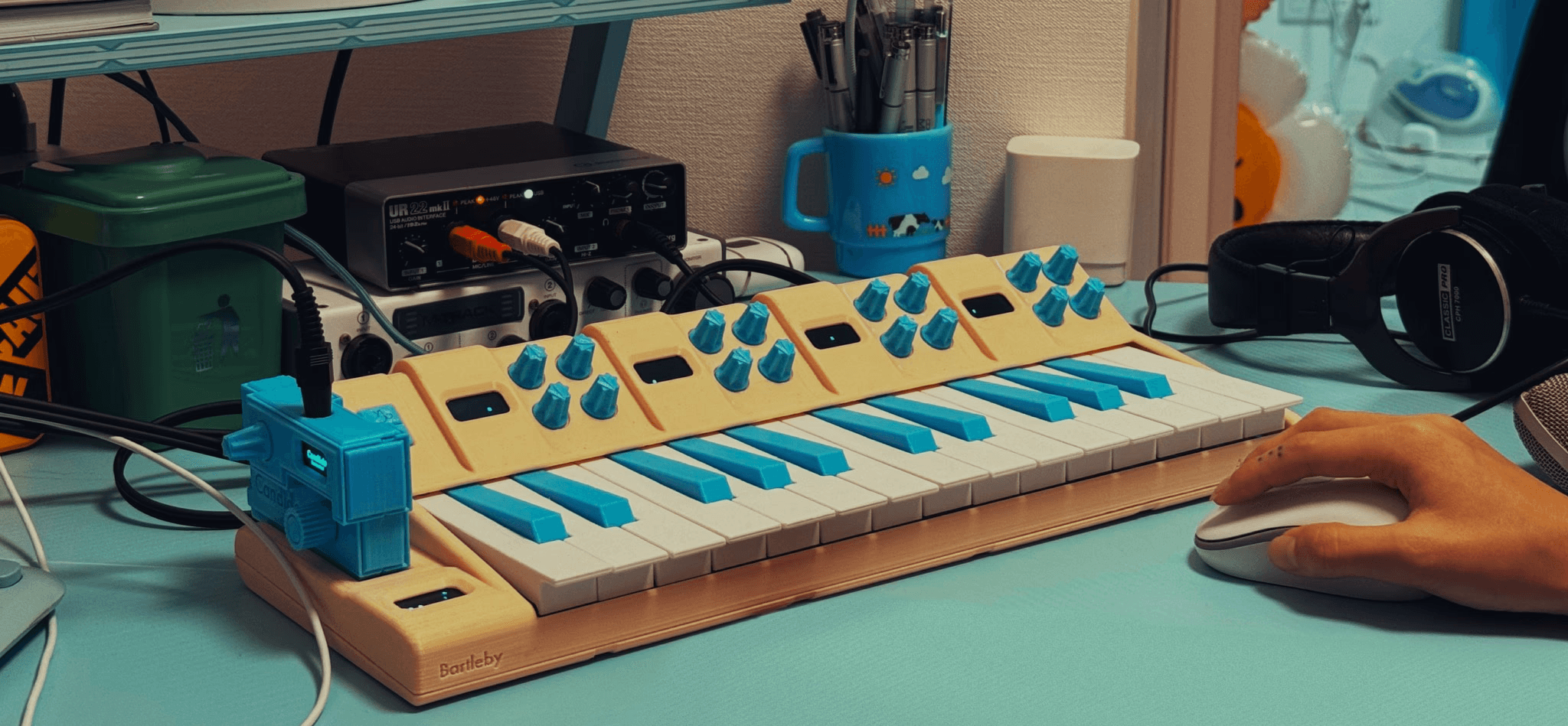 YO! What a cool keyboard
