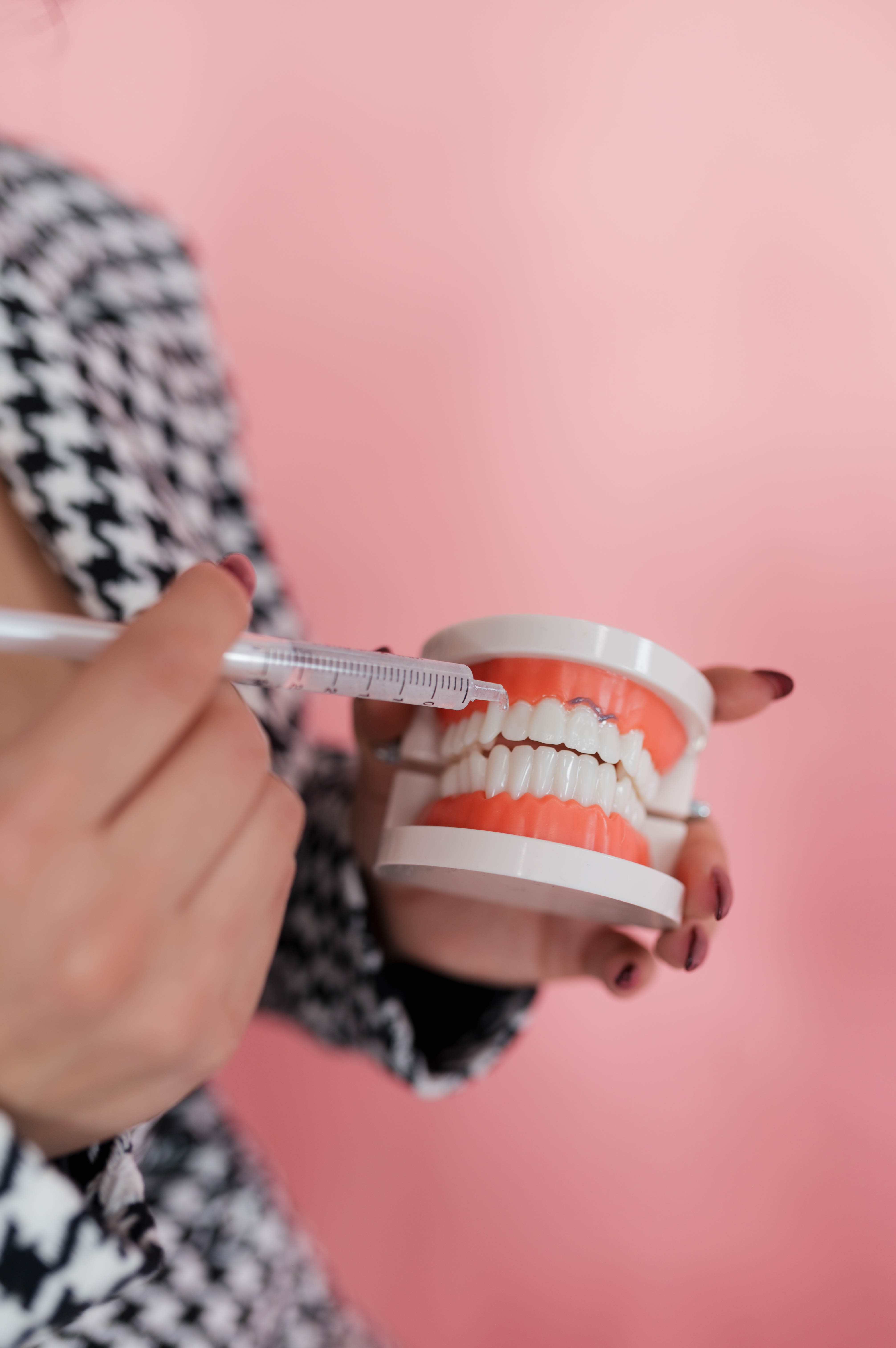 Couture Brows Teeth Whitening 1-Day Training