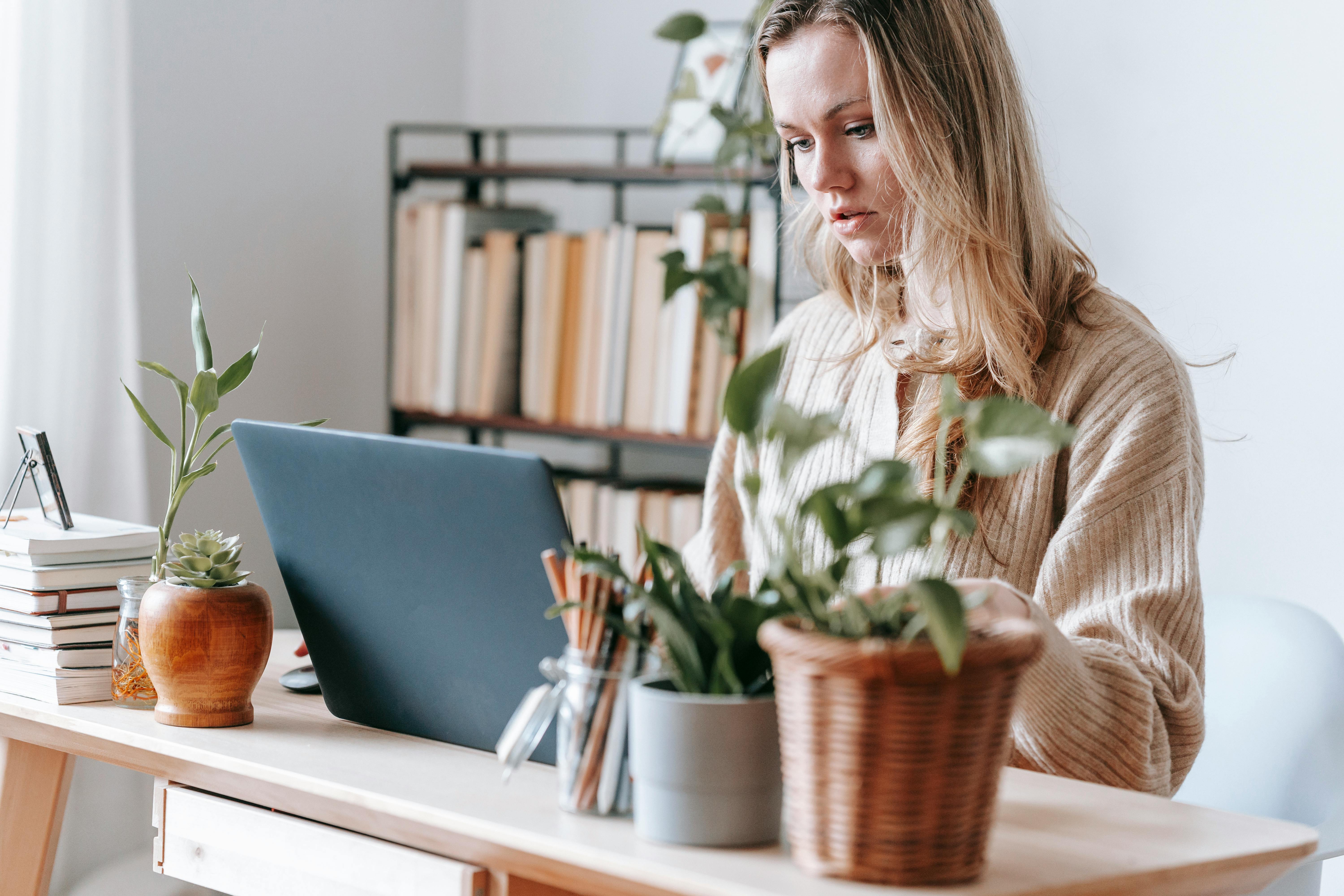 Freelancer studying the effectiveness of cold email marketing