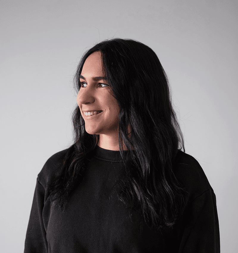 Hajni Hercz UI UX Graphic Designer