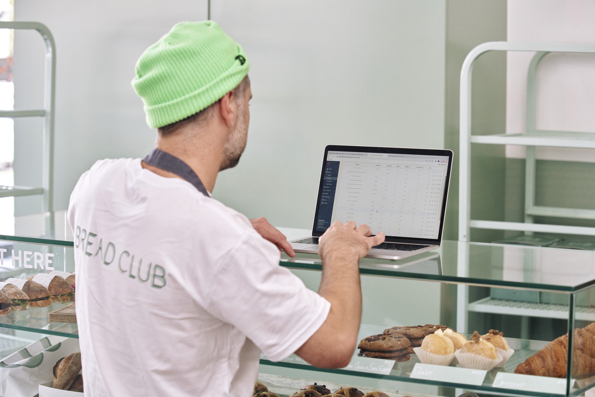 Build your customer database | Cookaborough Resources