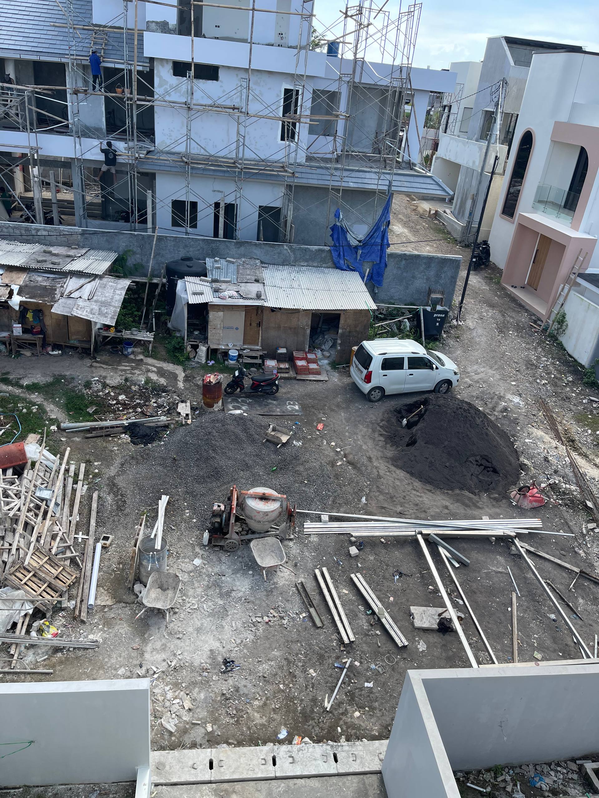Land plots 195 m² and 200 m² in Balangan, Freehold